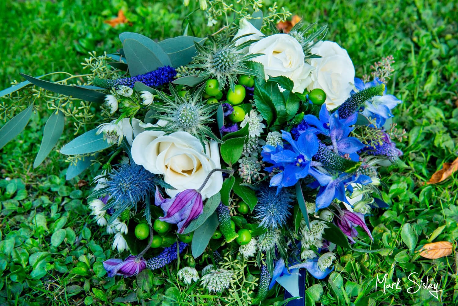 Five Arrows Waddesdon wedding bouquet