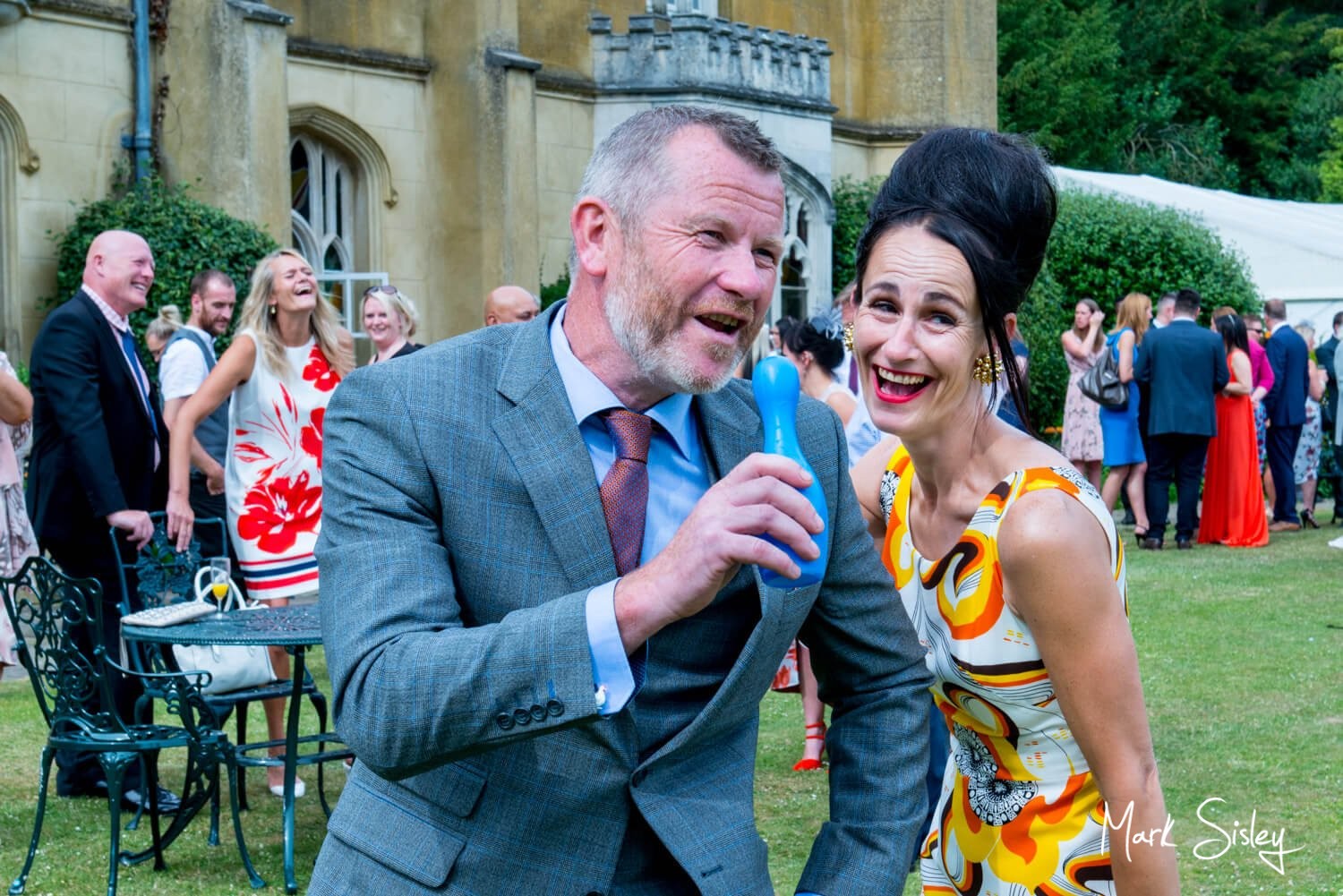 Missenden Abbey wedding images of the guests singing their hearts out