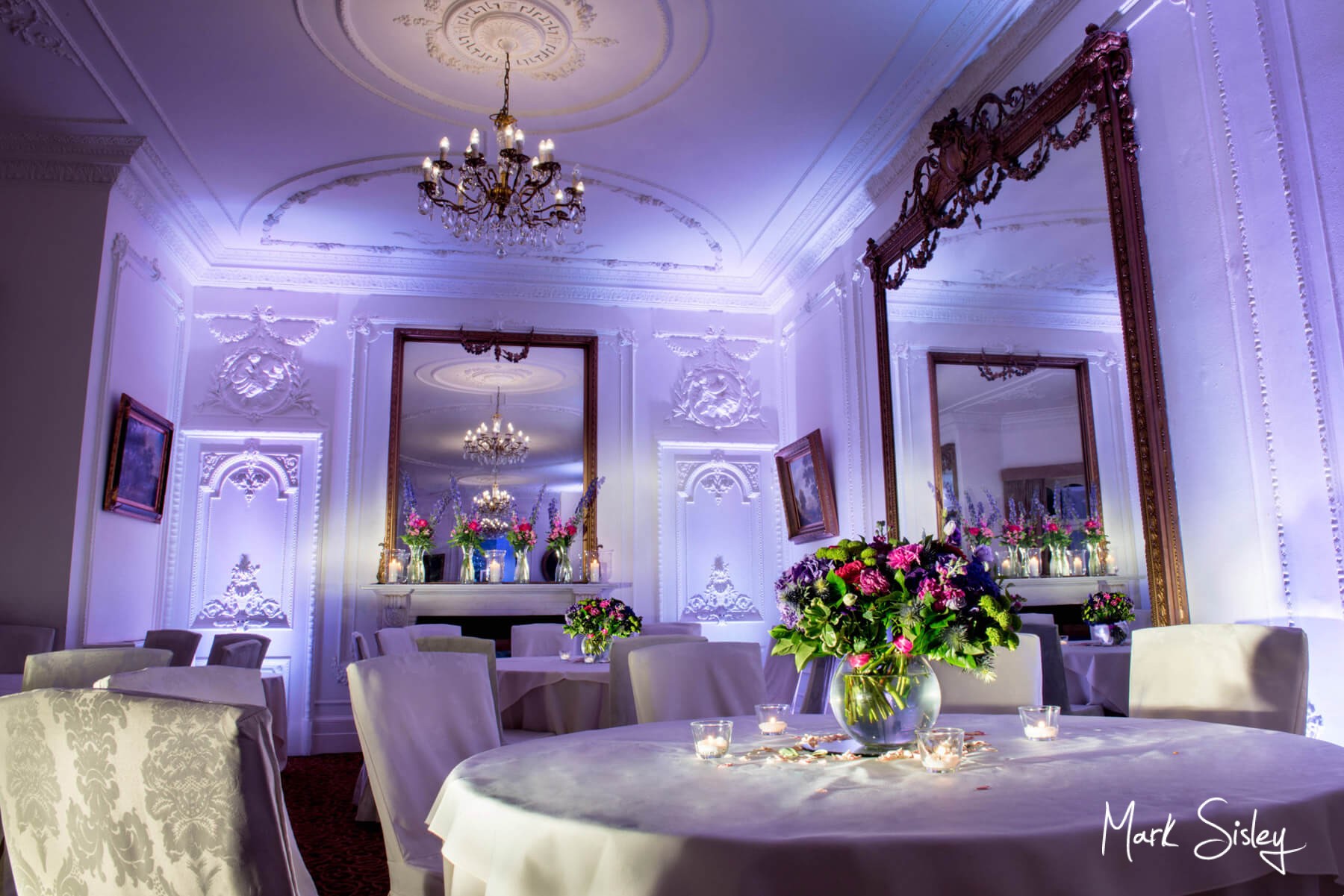 Buckinghamshire Wedding Photography - Taplow House Hotel - interiors image of dining room