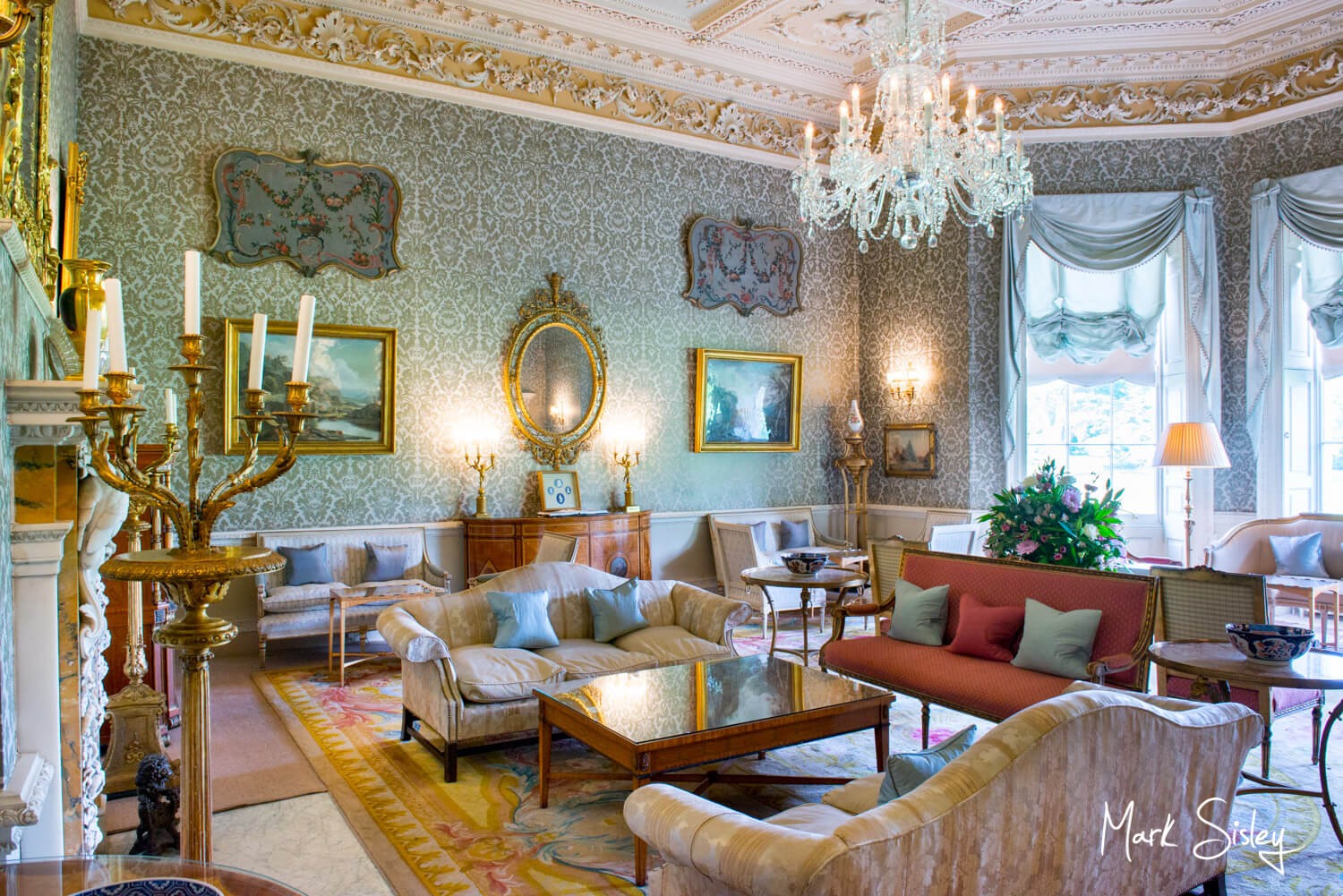 Hartwell House wedding pictures - interior of reception room