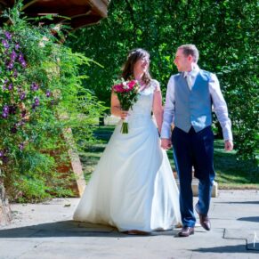 Dairy Waddesdon wedding day stroll for the newlyweds