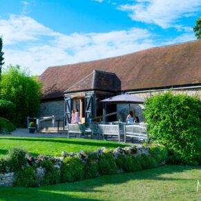 Notley Tythe Barn wedding