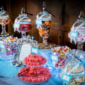 Dorton House wedding photography of the sweet treats