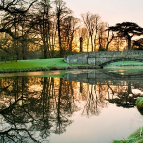 Dramatic sunrise over the lake at Hartwell House 