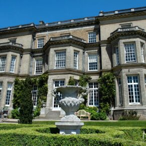 Stunning exterior of this historic Buckinghamshire venue