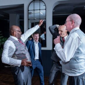 Photography of Badgemore Park dancing in full swing at the wedding reception